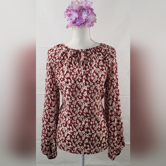 ZAC & RACHEL Front Tie Top - Picture 1 of 9